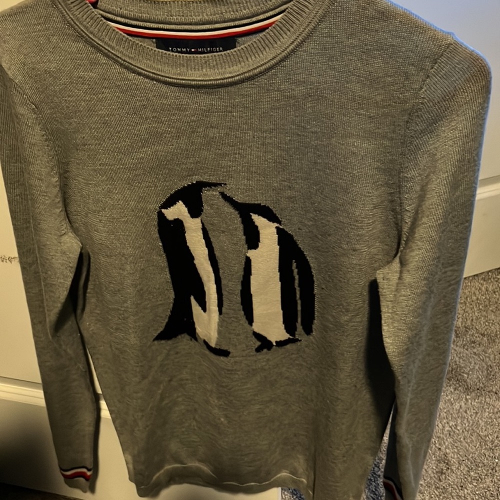 Sweater - Picture 3 of 3